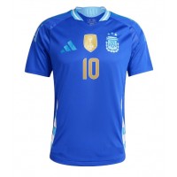 Camisa de Futebol Argentina Lionel Messi #10 Equipamento Secundário Copa America 2024 Manga Curta